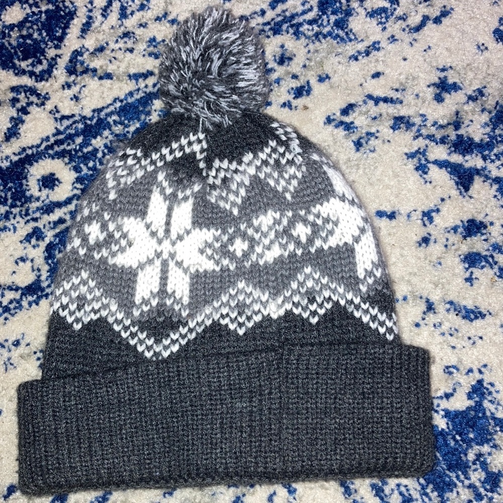 Aeropostale men’s beanie